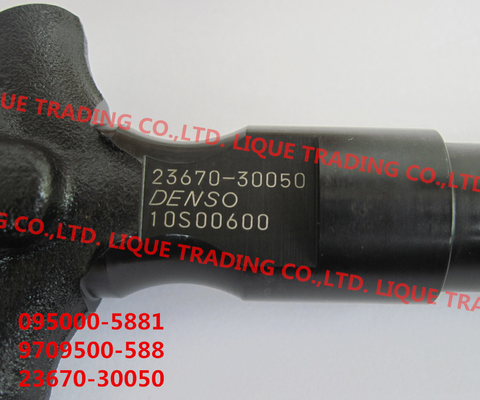 China DENSO Common rail injector 095000-5880 , 095000-5881 , 9709500-588 , 23670-30050  for TOYOTA supplier