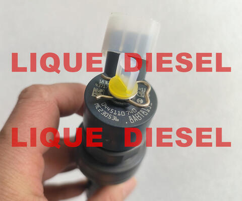 Genuine fuel injector 0445110740 0 445 110 740 0445110519 0 445 110 519 for A4000700187 4000700187 supplier