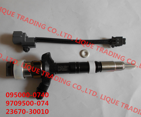 DENSO CR Injector 095000-0740, 095000-0741, 9709500-074 for TOYOTA Land Cruiser 23670-30010 , 23670-39015 supplier